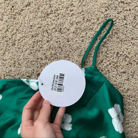 ✨NWT PRINCESS POLLY ULTRA MINI DRESS✨ - Picture 10 of 11